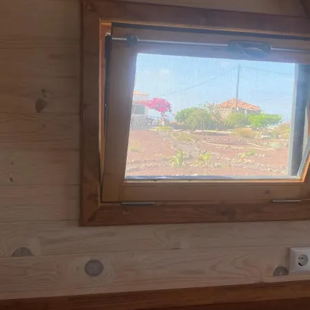 Mini Casa Arcoiris Tenerife Guía de Isora