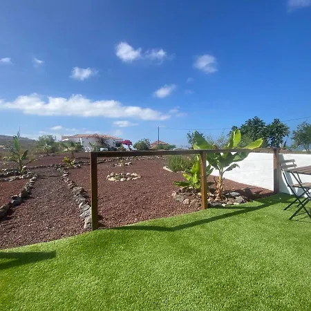 Mini Casa Arcoiris Tenerife 山林小屋