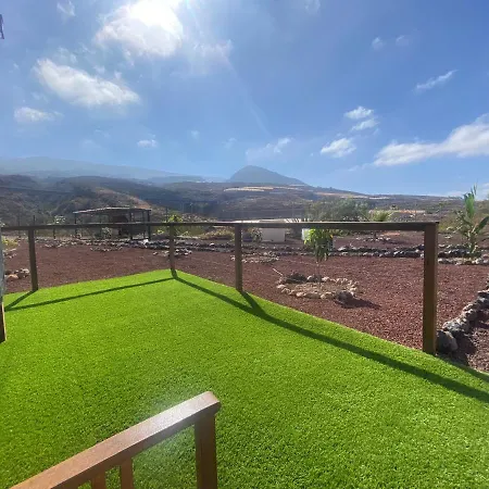Mini Casa Arcoiris Tenerife * 吉亚德索拉