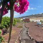 Chata Mini Casa Arcoiris Tenerife *